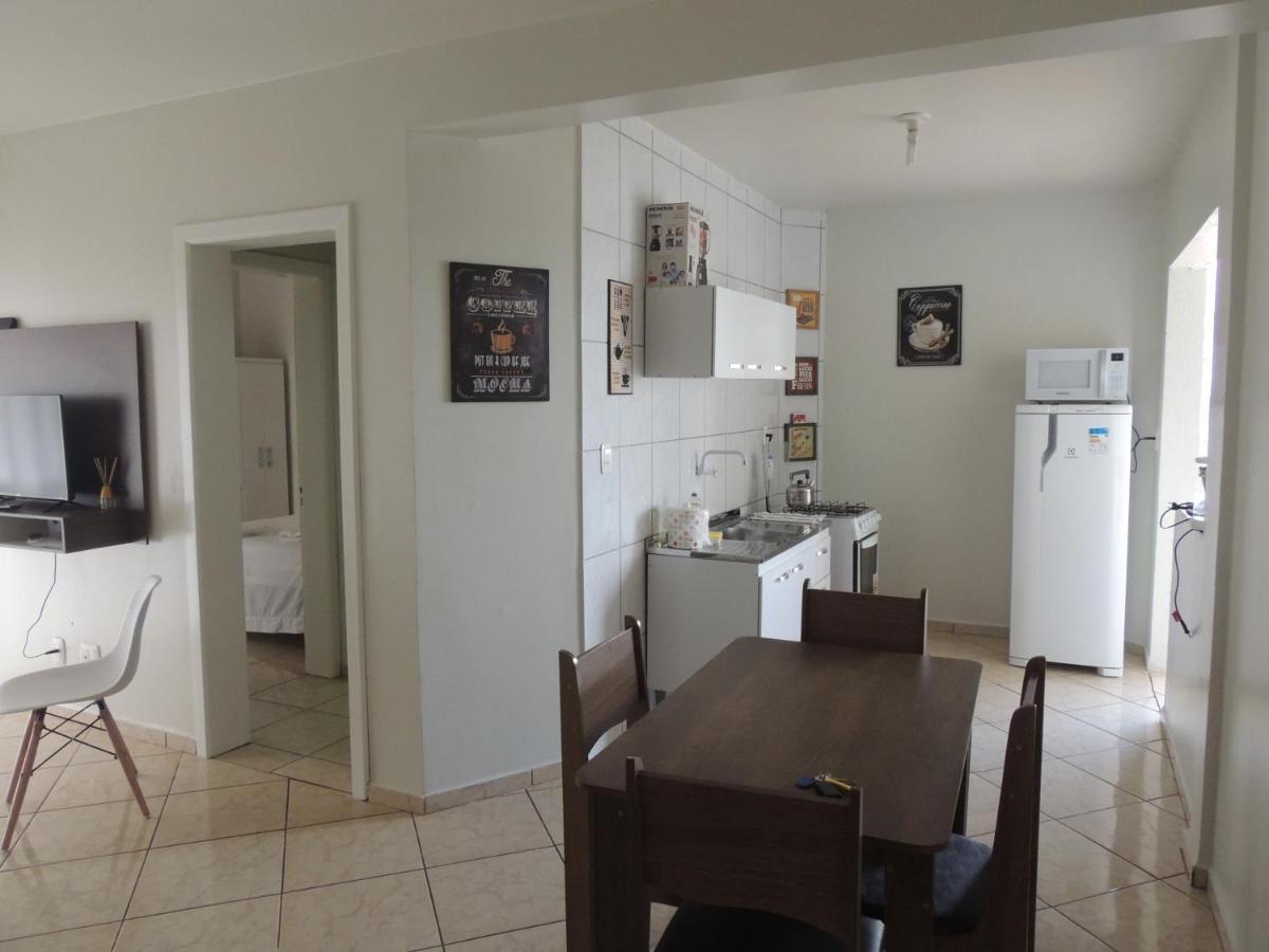 Apartamento Mobiliado Com Garagem Apartman Chapecó Kültér fotó
